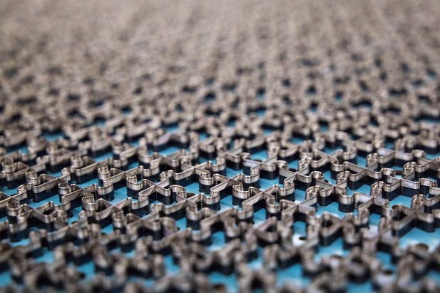 Besondere Stanzung für einzigartige Puzzleteile